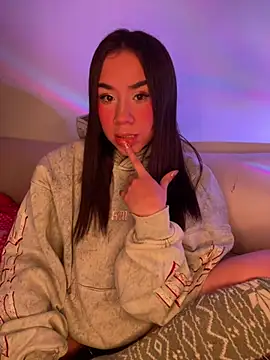 Im Valen Cute online show from July 29, 2026, 2:22 am