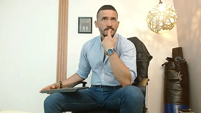 Reiko 85  online show from September 8, 2025, 2:49 pm