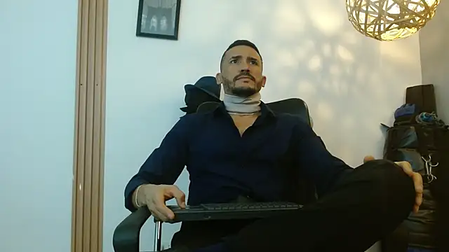 Reiko 85  online show from September 22, 2025, 2:34 pm