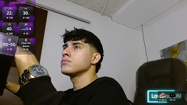 Snapshot of Dyla_n18 chatting on February 7, 2026, 6:27 pm Dyla n18 online show from February 7, 2026, 6:27 pm