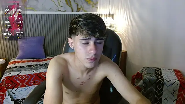 Dyla n18 online show from September 22, 2025, 11:11 pm