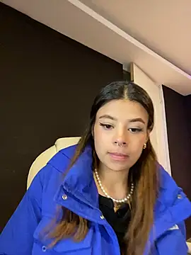 Snapshot of Antonella_Torres2 chatting on June 13, 2026, 12:08 am Antonella Torres2 online show from June 13, 2026, 12:08 am