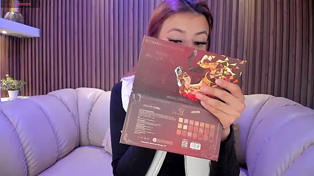 Antonella Torres2 online show from September 12, 2025, 3:28 am