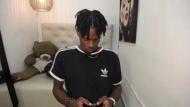 royce ebony online show from January 24, 2025, 2:28 am