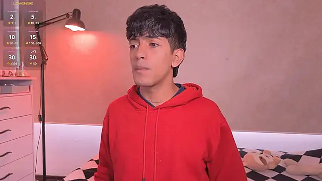 teobowny  online show from March 26, 2026, 8:40 pm