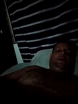 Topezinho123 online show from April 1, 2026, 6:15 am