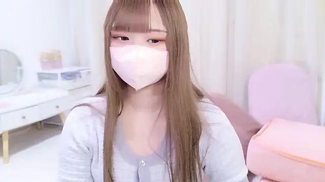 MAIKA pyon online show from September 21, 2025, 8:14 pm