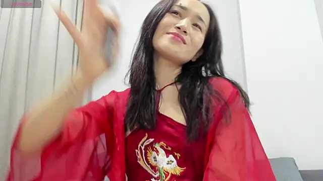 aenie online show from February 13, 2025, 1:05 pm