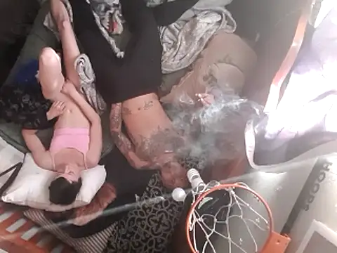 Snapshot of kingsta111 chatting on November 17, 2025, 2:21 pm kingsta111 online show from November 17, 2025, 2:21 pm