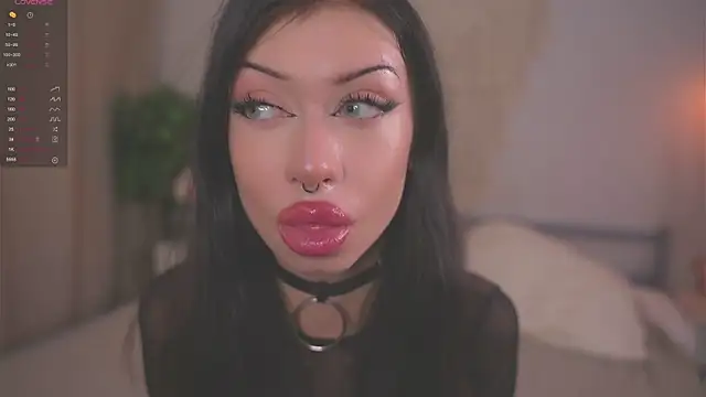 Devilsss toy online show from September 10, 2025, 3:55 pm