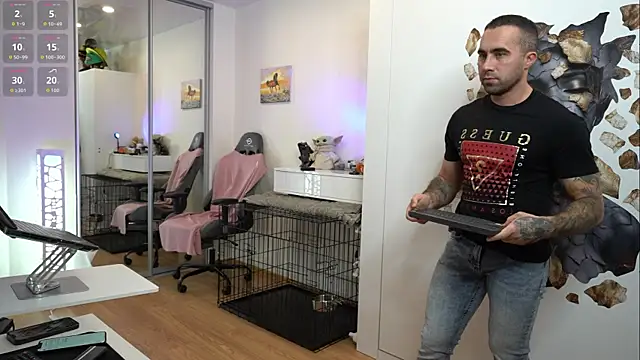 Snapshot of Alex_xxx chatting on October 27, 2025, 1:34 pm Alex xxx online show from October 27, 2025, 1:34 pm