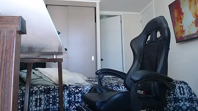 Snapshot of jonhklleyn chatting on September 30, 2025, 7:20 pm jonhklleyn online show from September 30, 2025, 7:20 pm