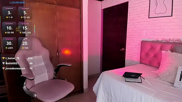 Kitty Pam online show from January 17, 2026, 11:47 am