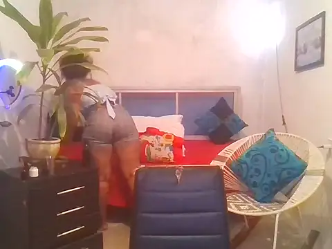 bellacrespalatina online show from February 25, 2026, 4:18 pm