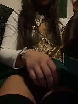 Jade Zephyra online show from December 23, 2024, 2:35 am