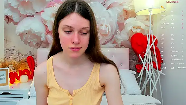 JaneBrowni online show from April 4, 2026, 12:23 pm