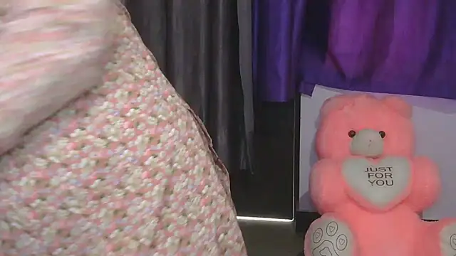 cutie-taara online show from March 20, 2026, 3:40 am