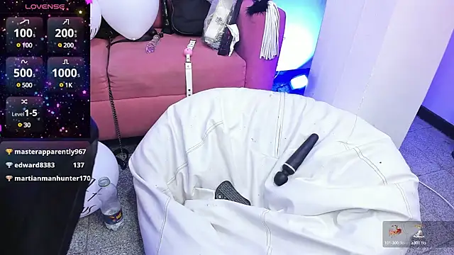 blackberrys  online show from February 15, 2025, 2:55 pm