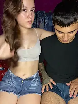 Snapshot of Jonlis01 chatting on March 22, 2025, 7:42 pm Jonlis01 online show from March 22, 2025, 7:42 pm