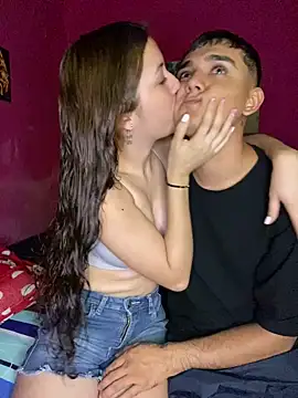 Snapshot of Jonlis01 chatting on March 6, 2025, 4:17 pm Jonlis01 online show from March 6, 2025, 4:17 pm