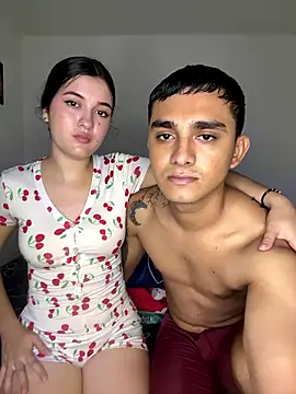 Snapshot of Jonlis01 chatting on January 7, 2026, 3:17 pm Jonlis01 online show from January 7, 2026, 3:17 pm