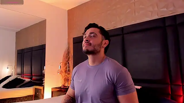 Snapshot of JossAckland chatting on February 11, 2026, 7:47 pm JossAckland online show from February 11, 2026, 7:47 pm