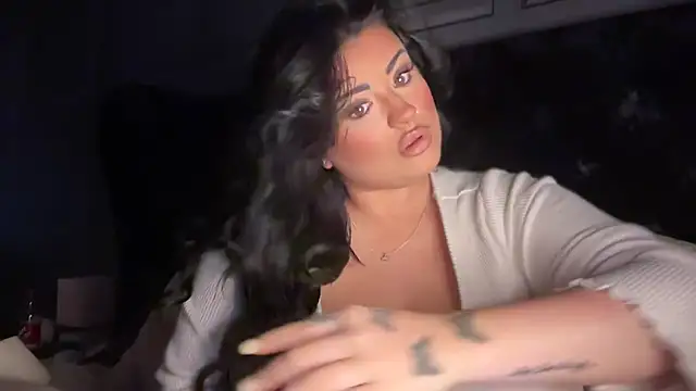 curvybabesx1 online show from October 7, 2025, 4:30 pm