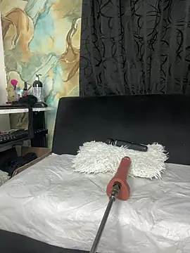 chiquimaturesexy online show from June 1, 2026, 9:14 pm