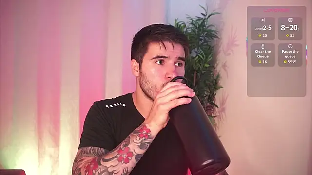 Snapshot of Tony_Wylie chatting on February 20, 2026, 6:21 pm Tony Wylie online show from February 20, 2026, 6:21 pm