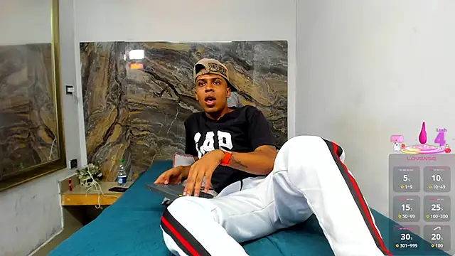 Snapshot of ada-brooke chatting on September 24, 2025, 12:00 pm ada-brooke online show from September 24, 2025, 12:00 pm