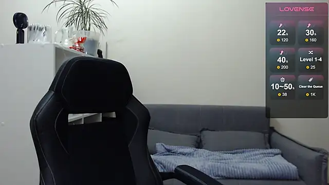 Sunny bunny6 online show from February 28, 2025, 8:28 pm