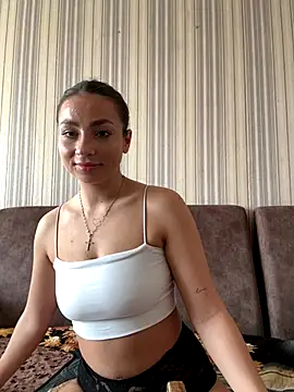 Tanita Lambic online show from September 17, 2025, 11:01 am