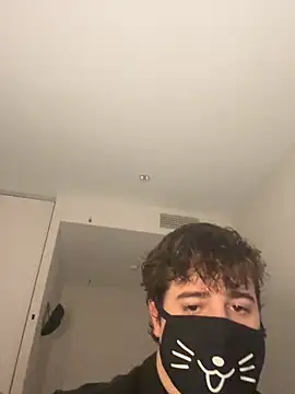 Snapshot of Your_femboy24 chatting on January 22, 2025, 8:17 pm Your femboy24 online show from January 22, 2025, 8:17 pm