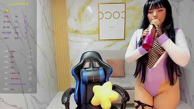 Snapshot of violet_sub chatting on May 9, 2026, 2:09 pm violet sub online show from May 9, 2026, 2:09 pm