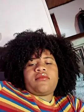 DANIELA MICHEL online show from February 3, 2025, 2:13 pm