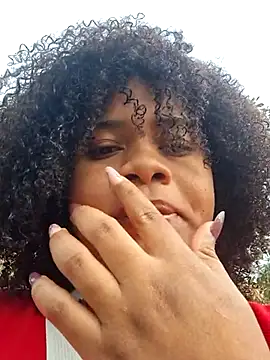 DANIELA MICHEL online show from February 8, 2025, 1:01 pm