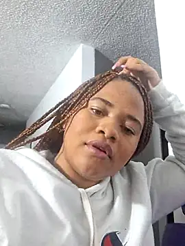 Snapshot of DANIELA_MICHEL chatting on January 7, 2026, 2:05 am DANIELA MICHEL online show from January 7, 2026, 2:05 am