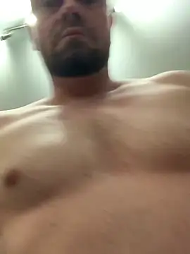 Snapshot of mikaaaaase chatting on February 10, 2025, 3:35 am mikaaaaase online show from February 10, 2025, 3:35 am