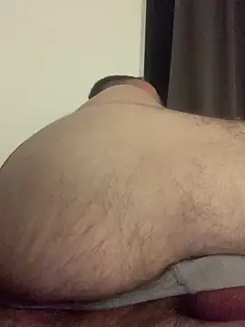 Snapshot of mikaaaaase chatting on February 15, 2025, 10:00 pm mikaaaaase online show from February 15, 2025, 10:00 pm