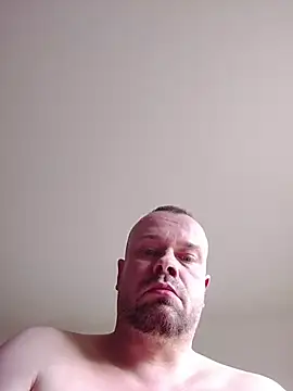 Snapshot of mikaaaaase chatting on February 12, 2026, 12:27 pm mikaaaaase online show from February 12, 2026, 12:27 pm