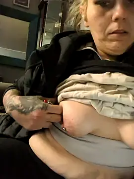 sexycockfiend777 online show from November 21, 2025, 4:55 am