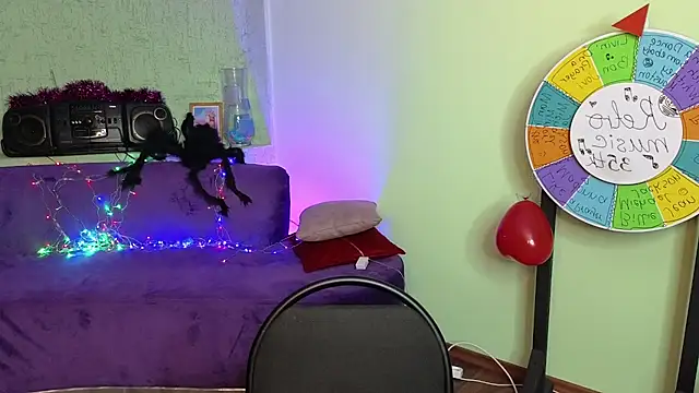 Snapshot of Nika_Kitten chatting on February 22, 2025, 5:24 pm Nika Kitten online show from February 22, 2025, 5:24 pm