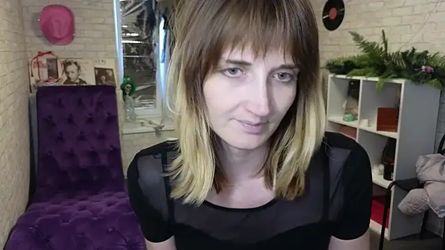 Nika Kitten online show from April 3, 2026, 12:55 pm