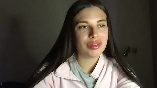 Snapshot of MoonriseGoddess chatting on April 25, 2026, 5:43 pm MoonriseGoddess online show from April 25, 2026, 5:43 pm