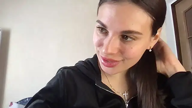 MoonriseGoddess online show from April 14, 2026, 9:25 am