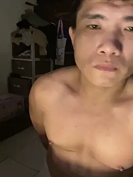 TaiwanSlutBitch online show from October 7, 2025, 9:16 pm