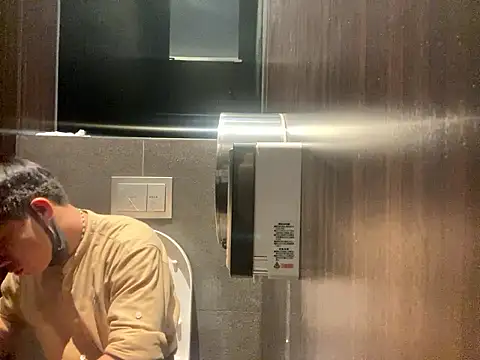 TaiwanSlutBitch online show from December 3, 2024, 1:06 pm