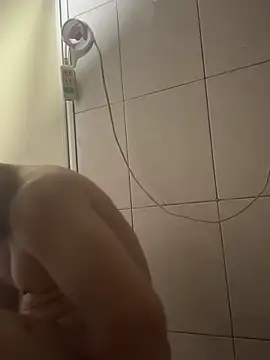 TaiwanSlutBitch online show from October 25, 2025, 9:59 pm