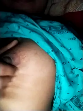 Dipasexy online show from October 10, 2025, 7:04 pm