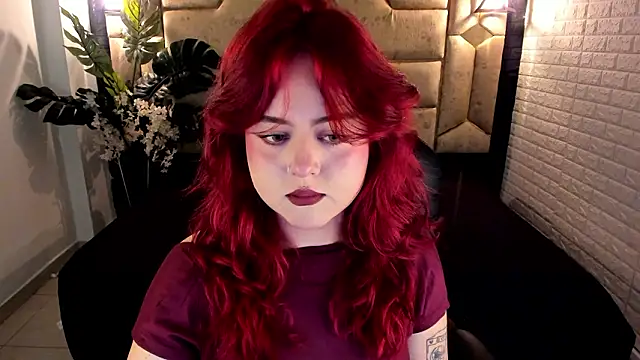 crimson tati  online show from March 25, 2026, 4:12 am